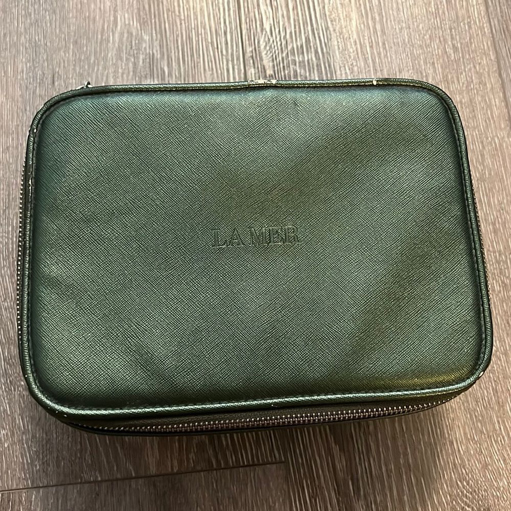 La Mer Travel Bag for Cosmetics